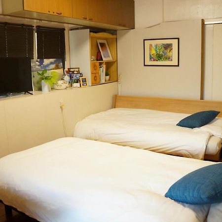 Guest House Renga II Урума Экстерьер фото